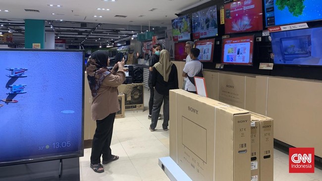 Elektronik Banting Harga pada Transmart, LED TV Hemat Rp3,5 Jutaan