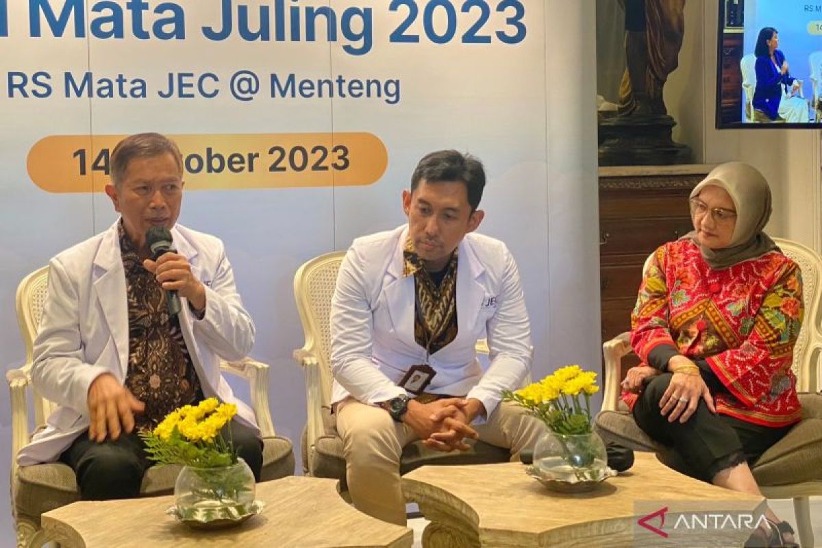 JEC gelar bakti sosial yang dimaksud fokus pada penanganan mata juling
