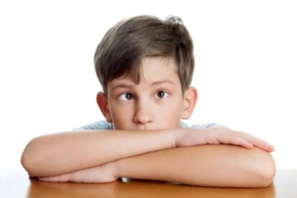 Anak berusia di tempat bawah 8 tahun rentan terkena gangguan penglihatan