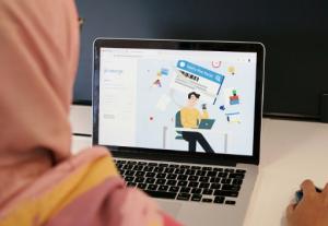 Benefit Mengikuti Kursus Online Bersertifikat Di Prasmul-ELI